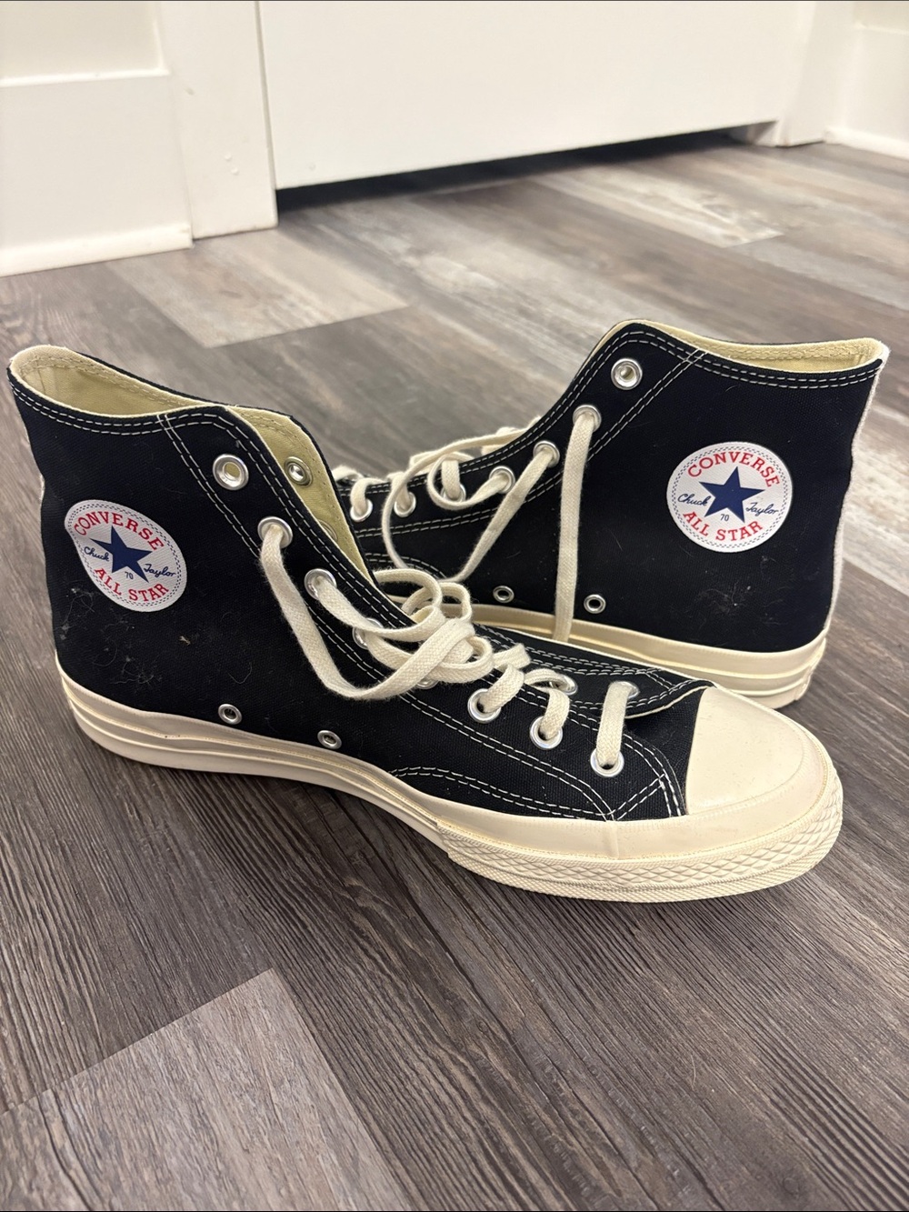 CdG PLAY x Converse Men’s Chuck Taylor All Star Peek-A-Boo High-Top Sneakers - Picture 3 of 7
